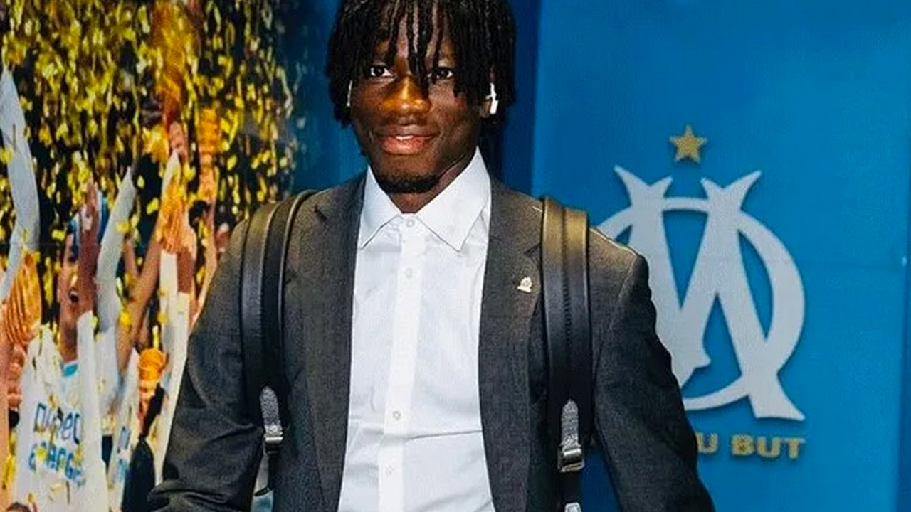 Issa Kabore hayırlı olsun! Anlaşmayı Fabrizio Romano açıkladı...