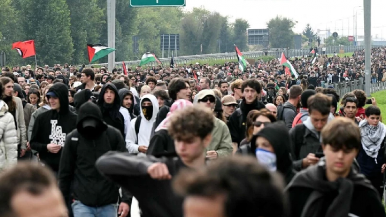 Foto - Issız İsrail! Demir kubbesinin içine mahkum oldu! Dünyanın dört bir yanından lanet yağıyor