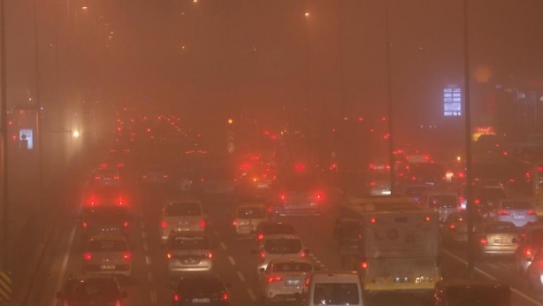 Foto - Köprü kayboldu, İstanbul sise teslim! Kartpostallık manzaralar