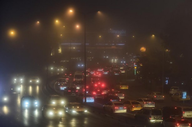 Foto - Köprü kayboldu, İstanbul sise teslim! Kartpostallık manzaralar