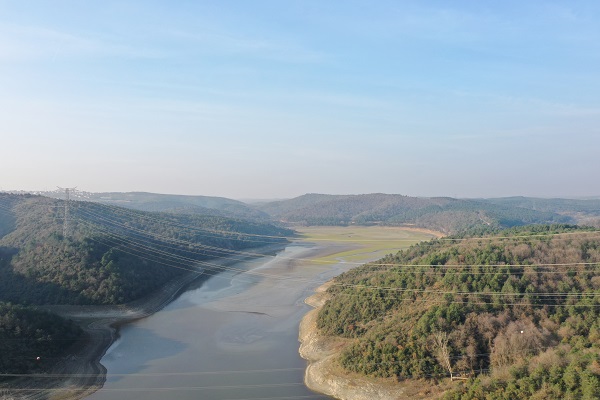 Foto - İstanbul barajları alarm veriyor! Kuraklık kapıya dayandı