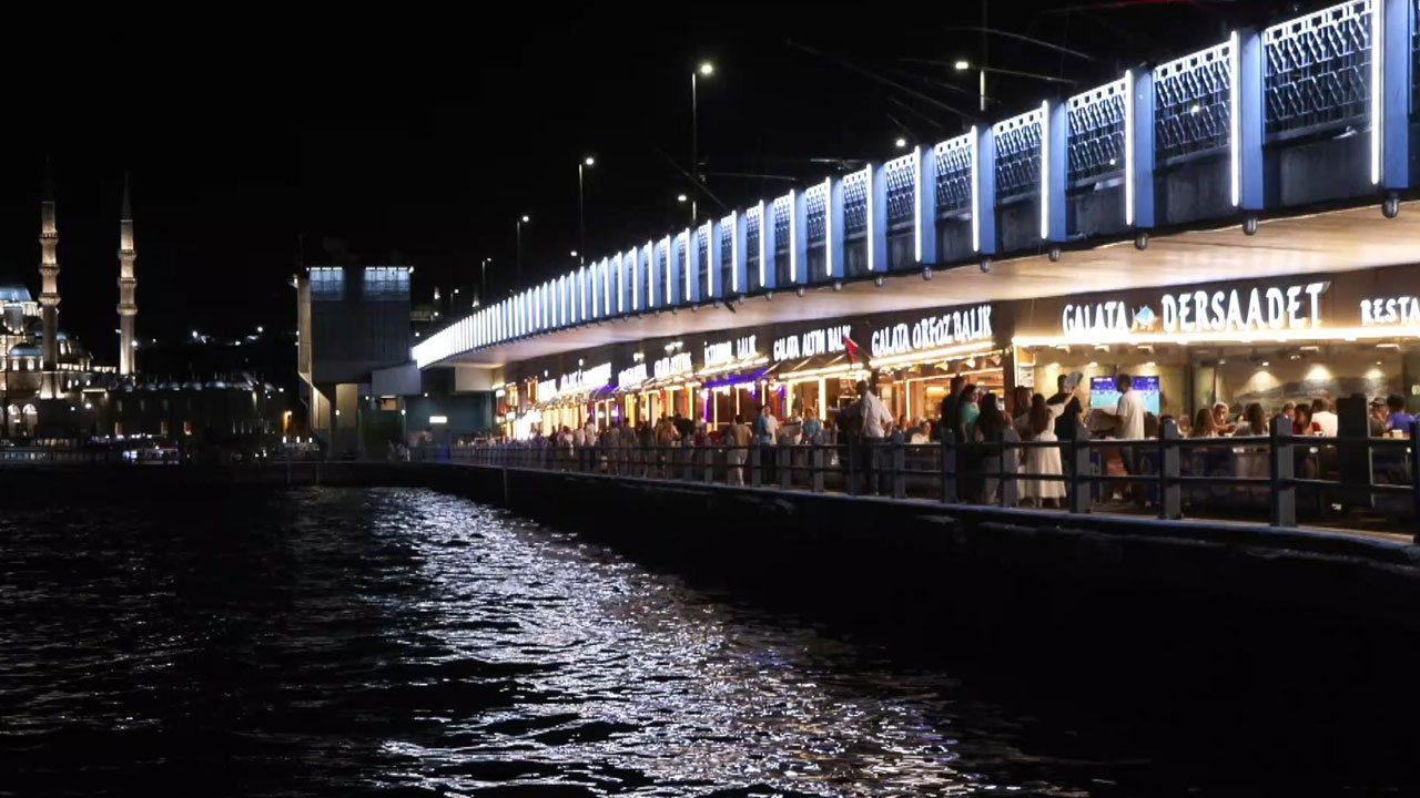 Foto - İstanbul Boğazı alarm veriyor! Balıklar göç edemiyor, ekosistem çöküyor