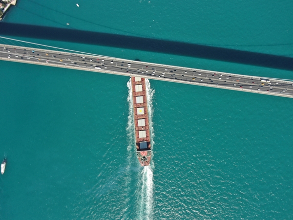 Foto - İstanbul Boğazı'nda muhteşem görüntü!