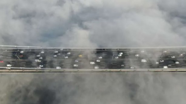 Foto - İstanbul Boğazı'nda sıra dışı anlar! Gemi geçişlerine kapatıldı