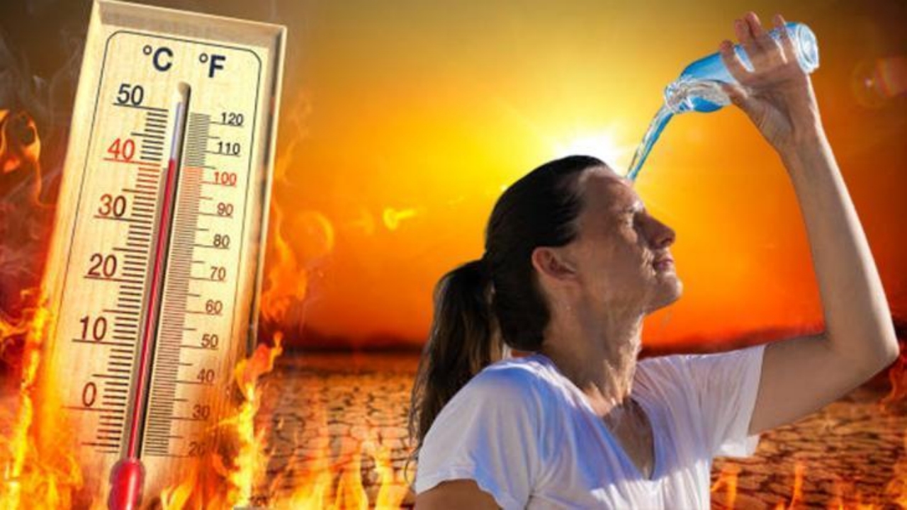 İstanbul çeyrek asırdır böyle sıcak görmedi! AKOM "O saate dikkat" dedi: Daha kötüsü geliyor