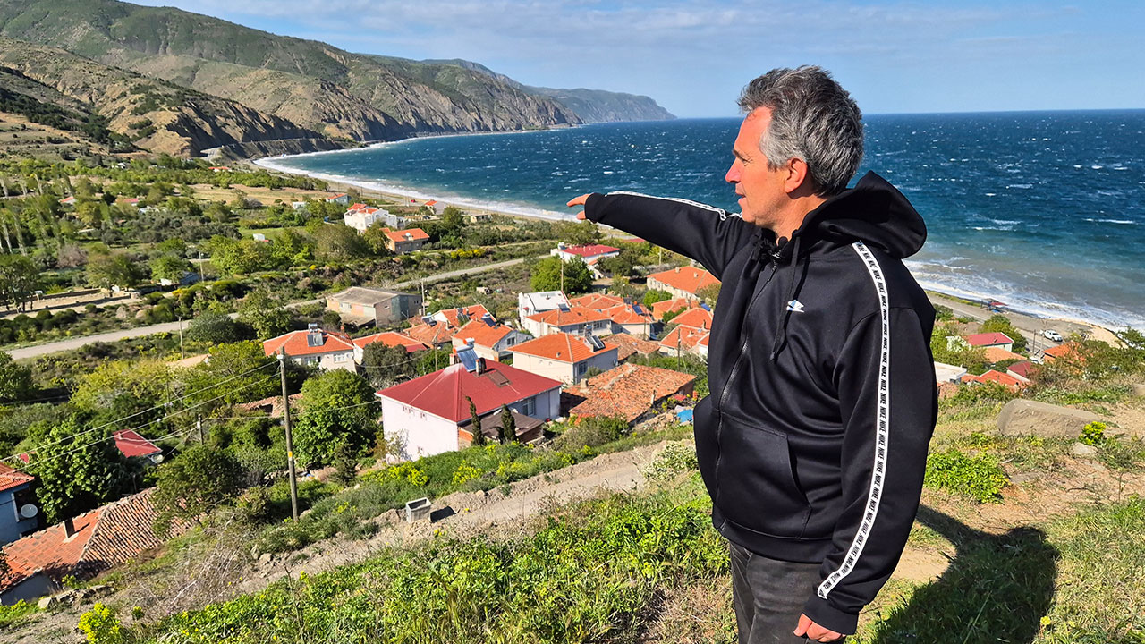 Foto - İstanbul depremi sonrası Ganos Fayının geçtiği mahallede tedirgin eden olay! Herkesi korku sardı