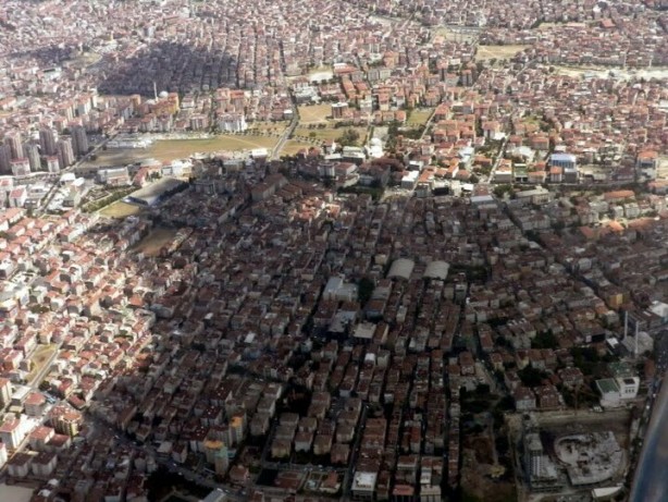 ​İstanbul depremi sonrası ilçe ilçe ağır hasar görecek yapı sayıları