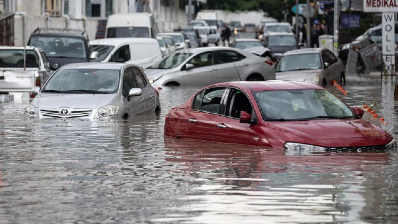 İstanbul felç olmuştu: Meteoroloji şimdi de o illeri uyardı!