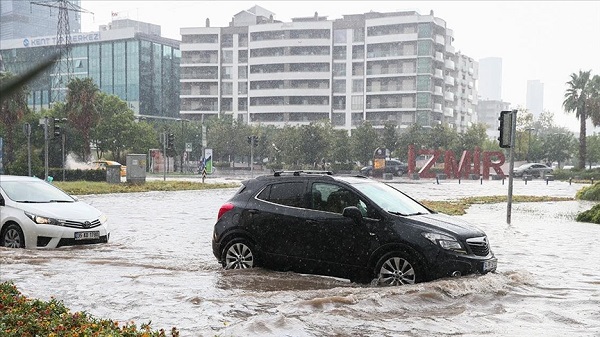 Foto - İstanbul hava yarın nasıl olacak? 25 Ağustos Perşembe günü hava durumu İzmir, Ankara