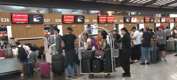 Foto - İstanbul Havalimanı'nda bayram yoğunluğu