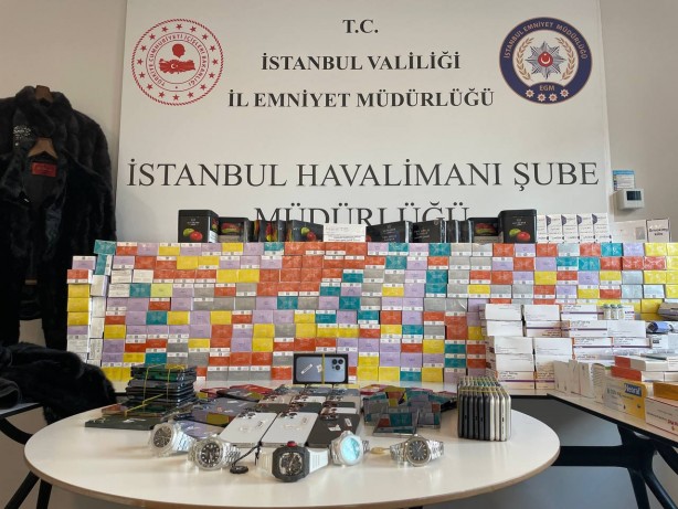 Foto - İstanbul Havalimanı'nda ele geçirildi! Değer ise 26 milyon TL