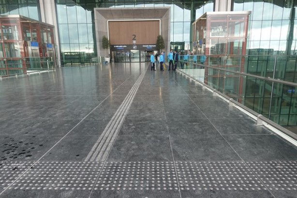 Foto - İstanbul: Herkes için engelsiz havalimanı