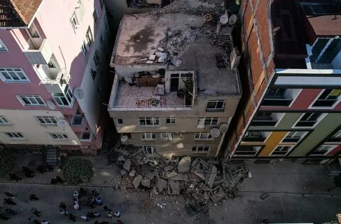 Foto - İstanbul için korkutan açıklama! Uzmanlar deprem olmadan çökebilecek bina sayısını açıkladı