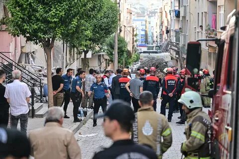 Foto - İstanbul için korkutan açıklama! Uzmanlar deprem olmadan çökebilecek bina sayısını açıkladı