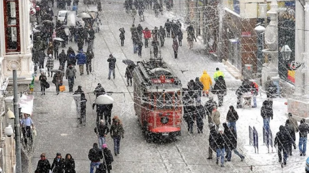 Foto - İstanbul için lapa lapa kar yağışı açıklaması