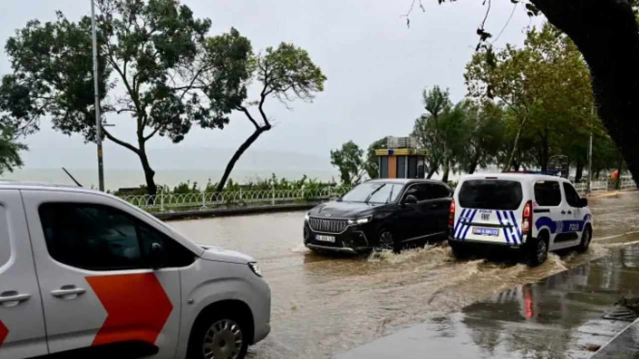 Foto - İstanbul için sel uyarısı: İşte en riskli ilçeler!