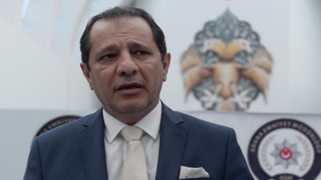 Foto - İstanbul İl Emniyet Müdürü, "Esencılıs" sorusunu duyunca resmen çılgına döndü! Yüz ifadesine dikkat