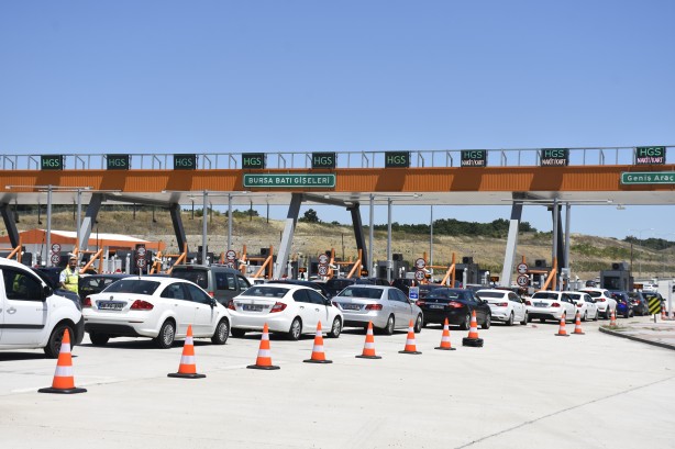 Foto - İstanbul-İzmir Otoyolu'nda tatil dönüşü yoğunluğu