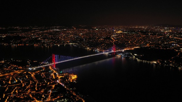 İstanbul karanlığa gömülecek! Marketler kapanmadan mumları alın, fenerleri hazırlayın