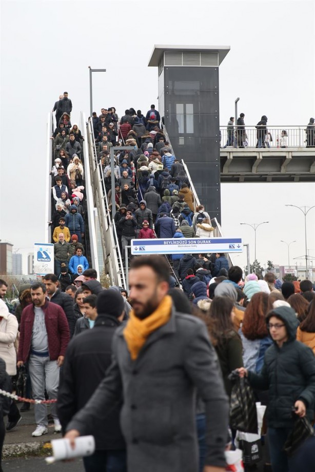 Foto - İstanbul Kitap Fuarı'na halktan yoğun ilgi
