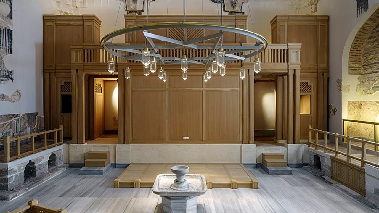 Foto - İstanbul şehrinde yaşayanlar, İstanbul'un 5 asırlık yaşayan mirası Zeyrek Çinili Hamam sanat programıyla yâd edilecek
