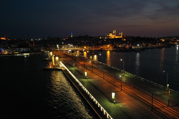 Foto - İstanbul sokağa çıkma yasağında böyle görüntülendi