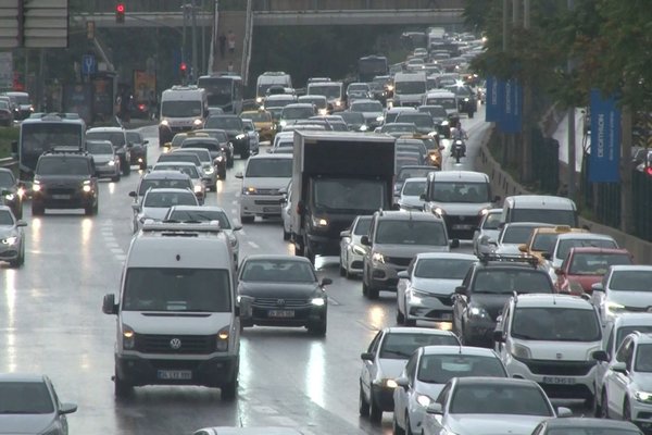 Foto - İstanbul trafiği kilit! Yoğunluk yüzde 85