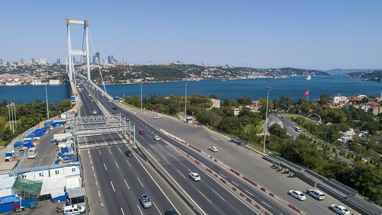 Foto - İstanbul trafiğine nefes aldıracak teknoloji duyuruldu! "Akıllı yol" geliyor