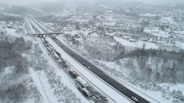 Foto - İstanbul ve Ankara istikametine ulaşım sağlanamıyor