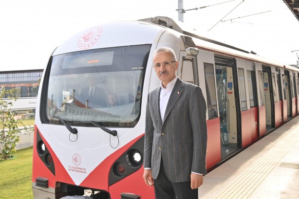 İstanbul'a bir metro hattı daha geliyor!