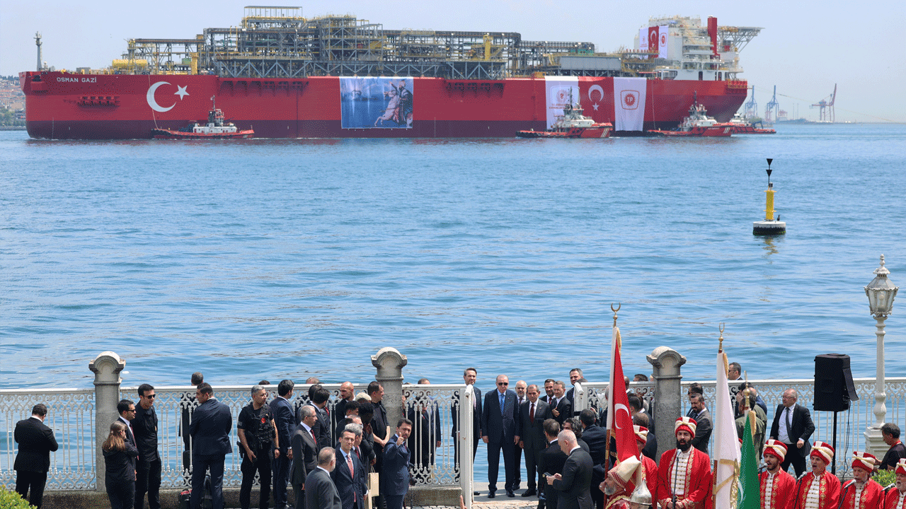 Foto - İstanbul’a fetih selamı: Türkiye'nin son enerji devi Osman Gazi’yi, Başkan Erdoğan uğurladı