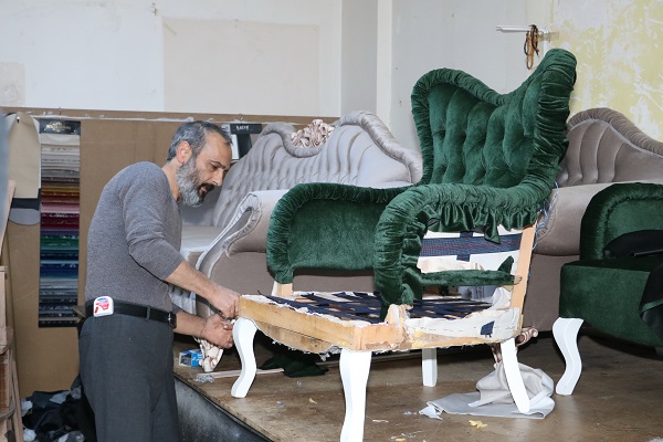 Foto - İstanbul'a yalnızca bir ceketle geldi! Şimdilerde herkes onu konuşuyor