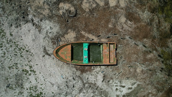 İstanbul'da barajlar çekildi! Kavurucu sıcaklar tarihi yolu ortaya çıkardı 