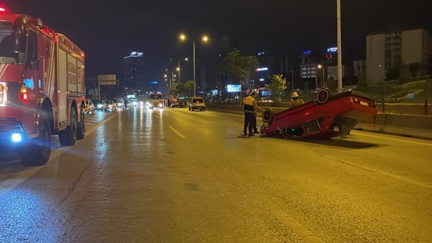 Foto - İstanbul'da D-100 kara yolunda takla atan otomobilin sürücüsü kaçtı
