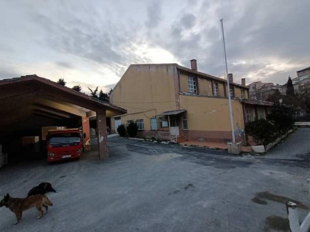 Foto - İstanbul'da depreme karşı riskli bulunan okullar görüntülendi