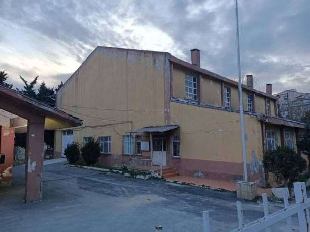 Foto - İstanbul'da depreme karşı riskli bulunan okullar görüntülendi