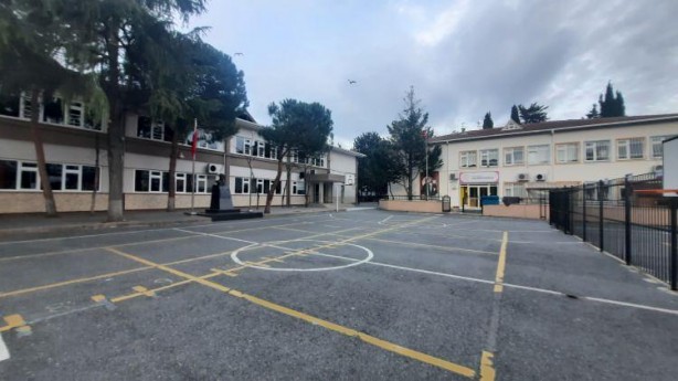 Foto - İstanbul'da depreme karşı riskli bulunan okullar görüntülendi