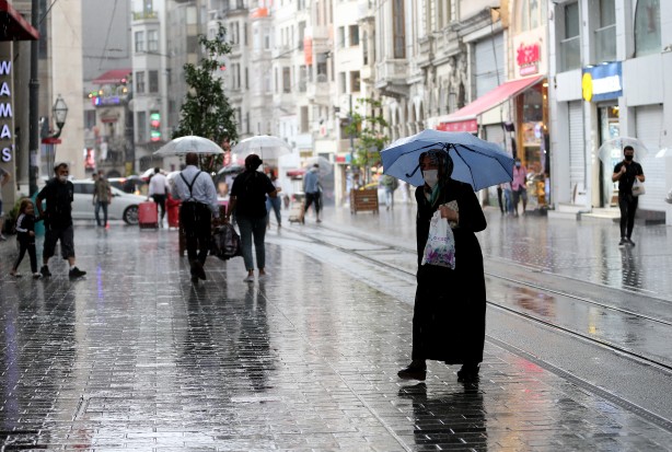Foto - İstanbul'da dikkat çeken görüntü! Bir anda...