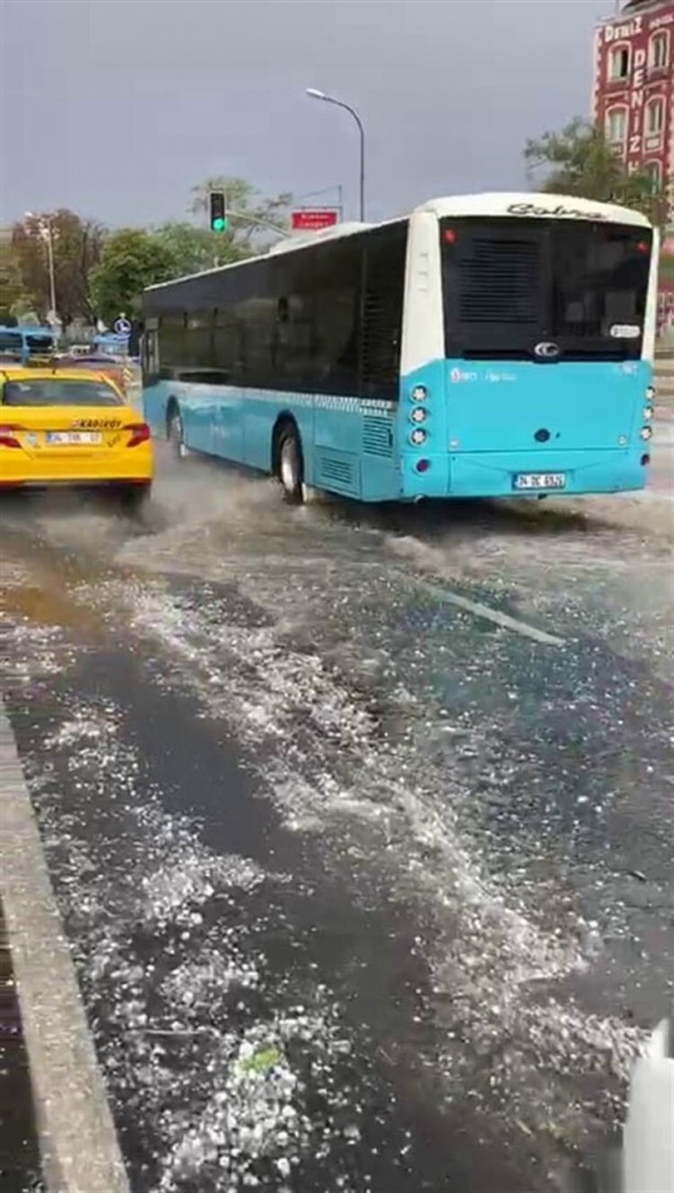 Foto - İstanbul'da dikkat çeken görüntü! Bir anda...