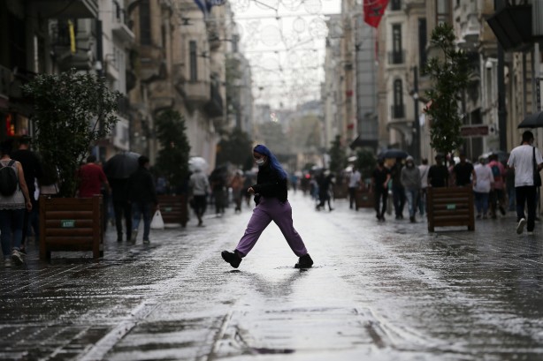 Foto - İstanbul'da dikkat çeken görüntü! Bir anda...