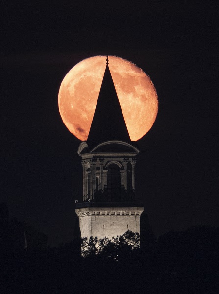 Foto - İstanbul’da dolunaylı gece