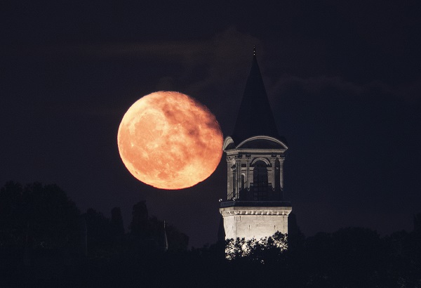 Foto - İstanbul’da dolunaylı gece