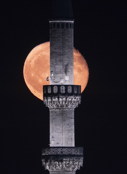 Foto - İstanbul’da dolunaylı gece
