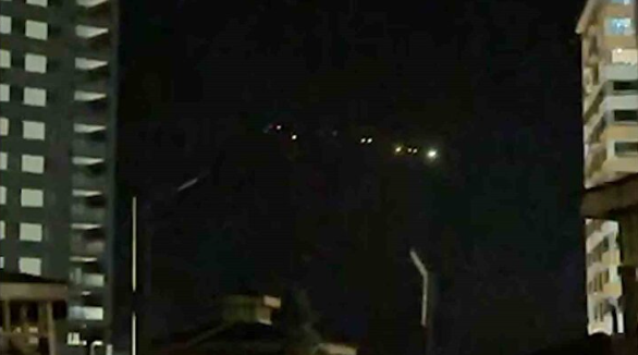 Foto - İstanbul'da görülen cisim meteor mu? Uzman isim gerçeği açıkladı