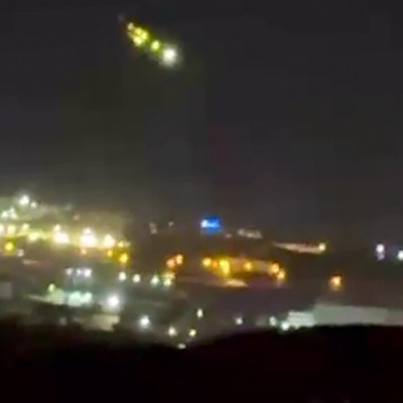 Foto - İstanbul'da görülen cisim meteor mu? Uzman isim gerçeği açıkladı