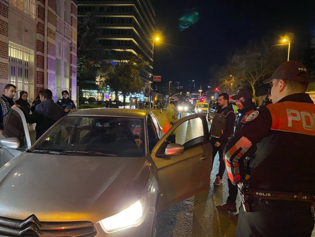 Foto - İstanbul'da helikopter destekli 'huzur' uygulaması