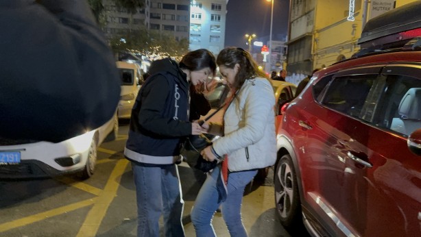 Foto - İstanbul'da huzur uygulaması! Araçlar didik didik arandı