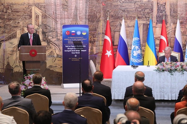Foto - İstanbul'da imzalanan tarihi anlaşma dünya basınını salladı