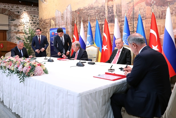 Foto - İstanbul'da imzalanan tarihi anlaşma dünya basınını salladı