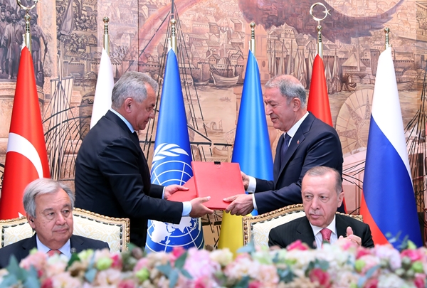 Foto - İstanbul'da imzalanan tarihi anlaşma dünya basınını salladı